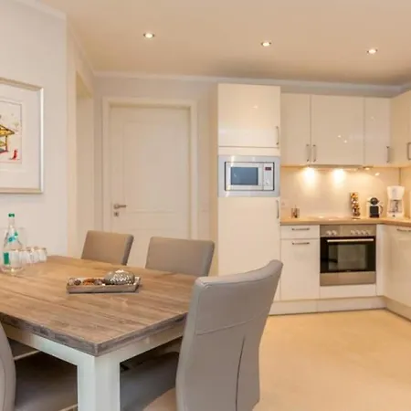 Feskerhues, Santa Maria